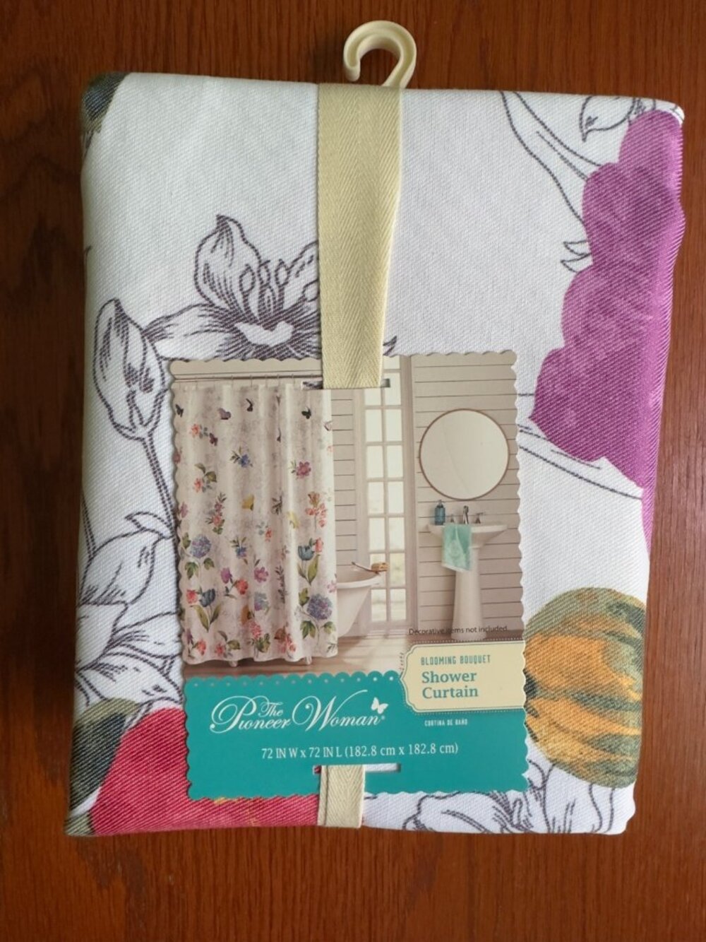 The Pioneer Woman Blooming Bouquet Fabric Shower Curtain 72x72 NWT